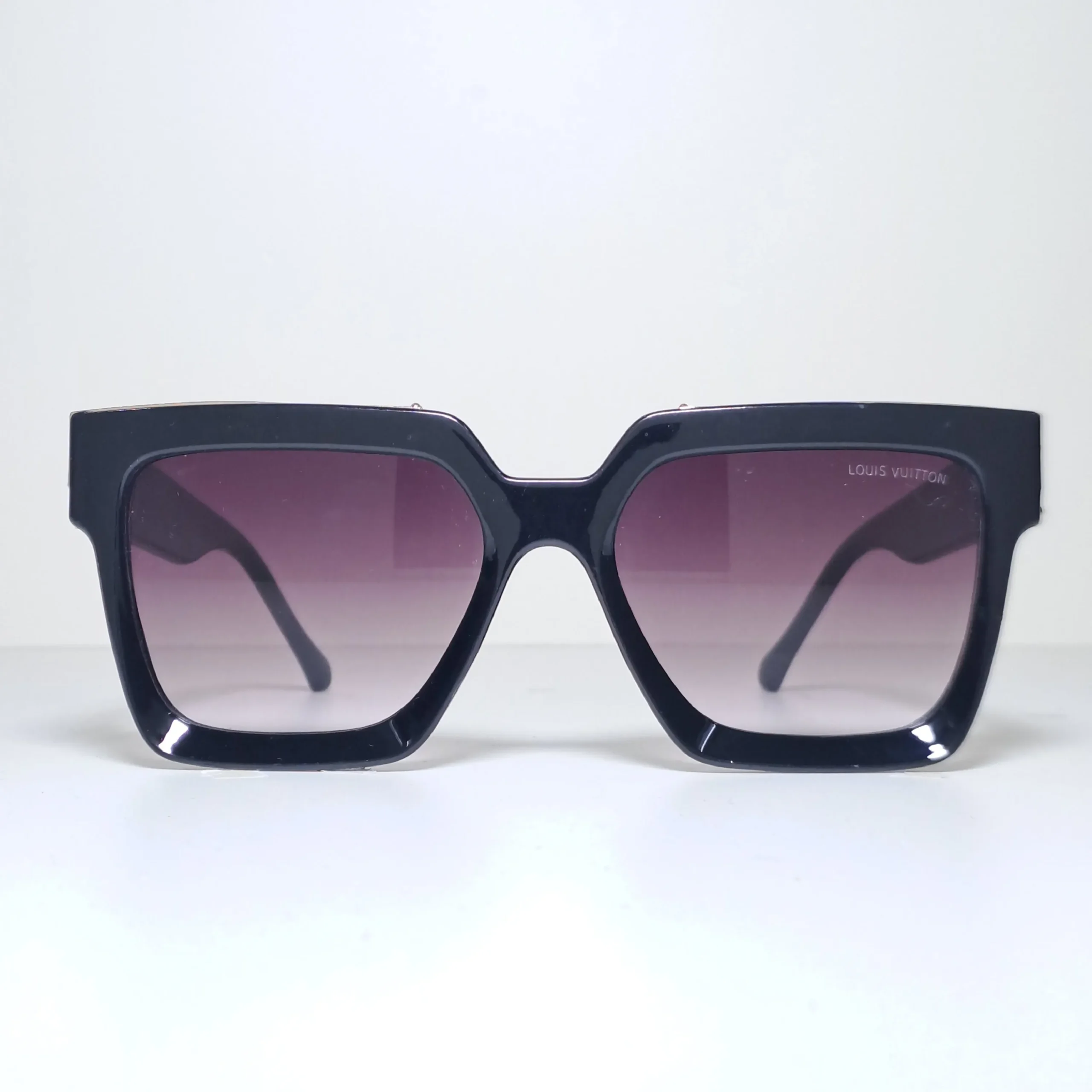 Louis Vuitton LV (Millionaire) - Image 3