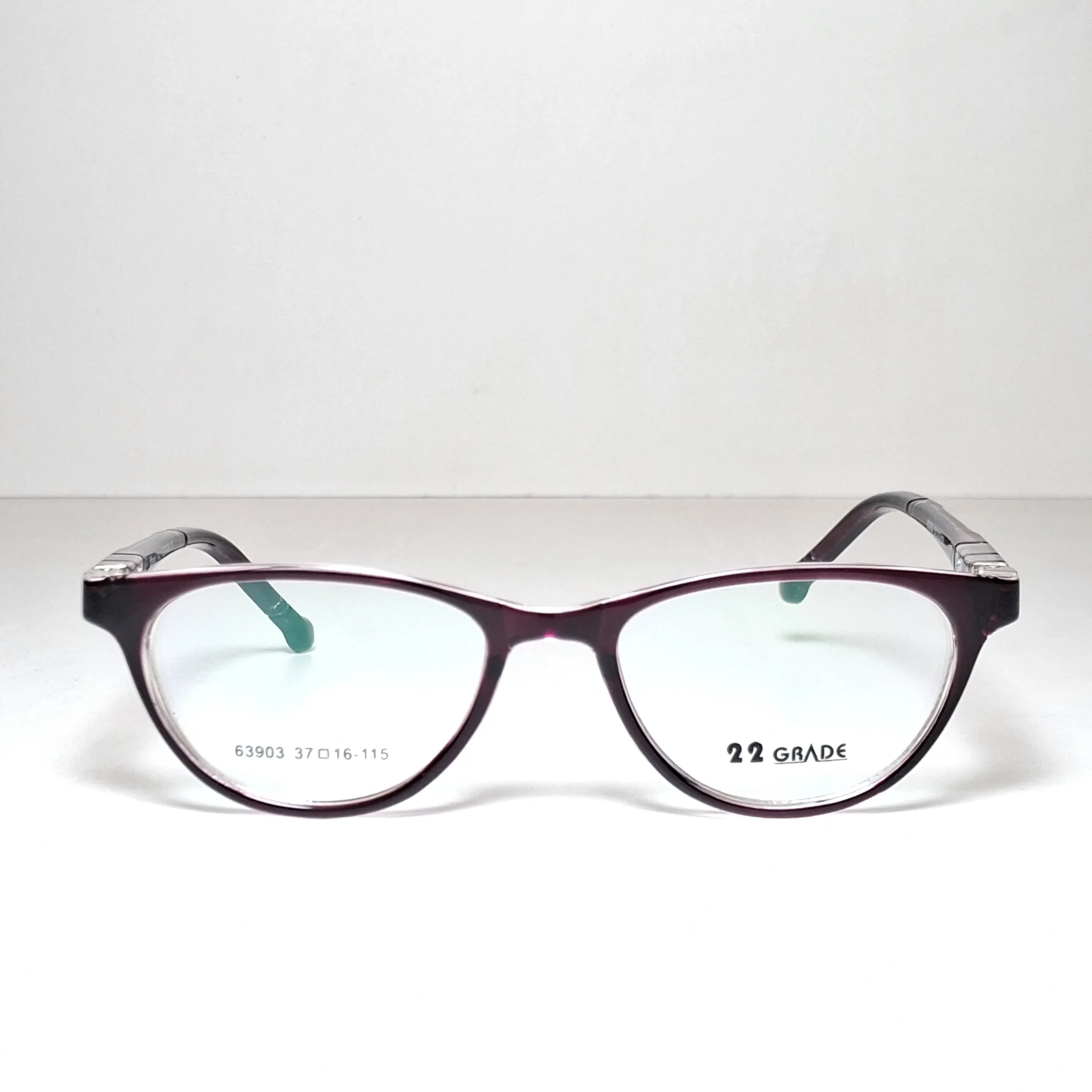 22 Grade Cat Eye (Plastic)